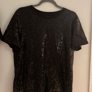 DKNY Women's Sequined Short-Sleeve Crewneck Top. Size L